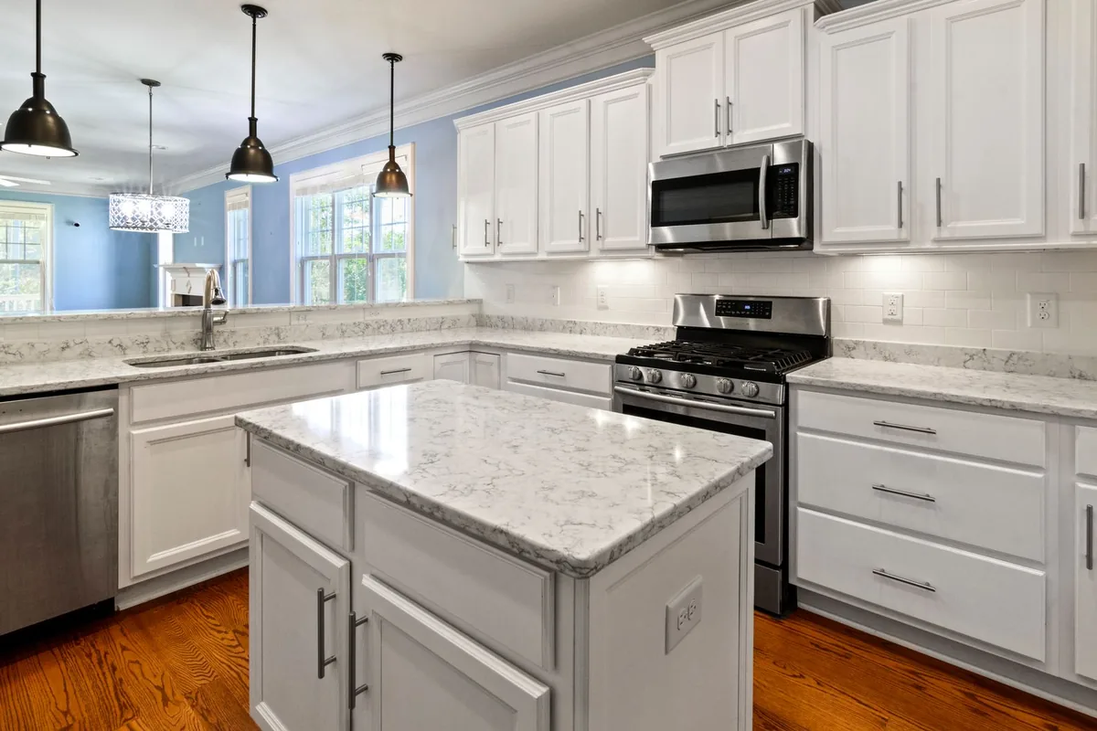 Filth & Squalor Cleanup in Cedarhurst, NY