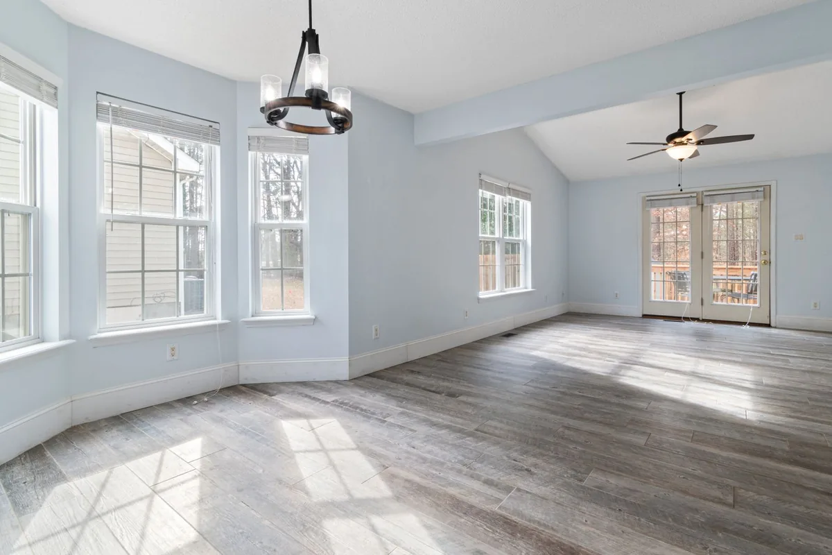 Clean, safe room after biohazard cleanup in Cedarhurst, NY